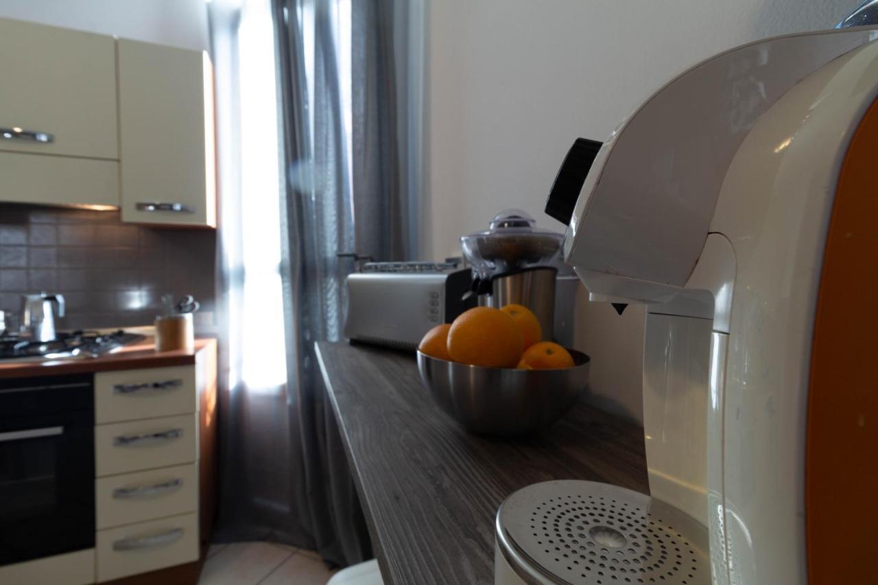 Rhum13 Appartement Lecco Buitenkant foto